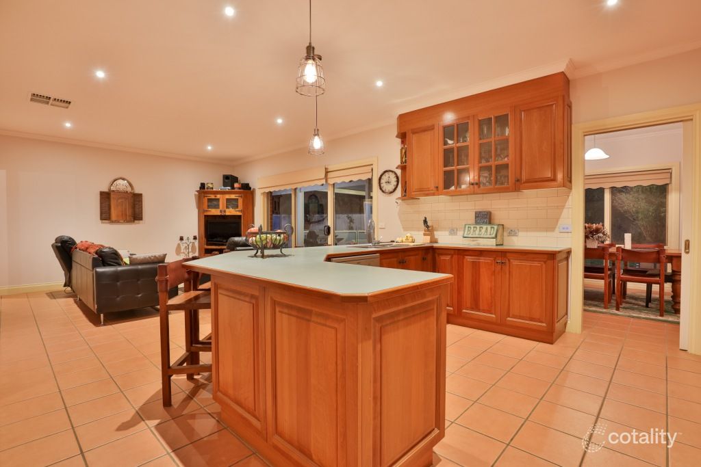 2 Nyora Ct, Irymple, VIC 3498