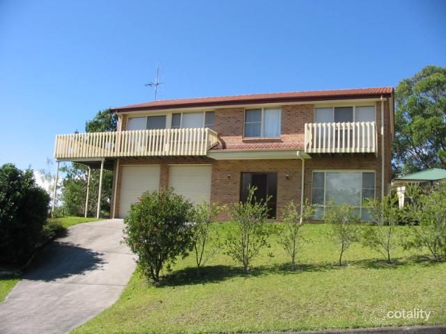 8 Moorooba Rd, Coomba Park, NSW 2428