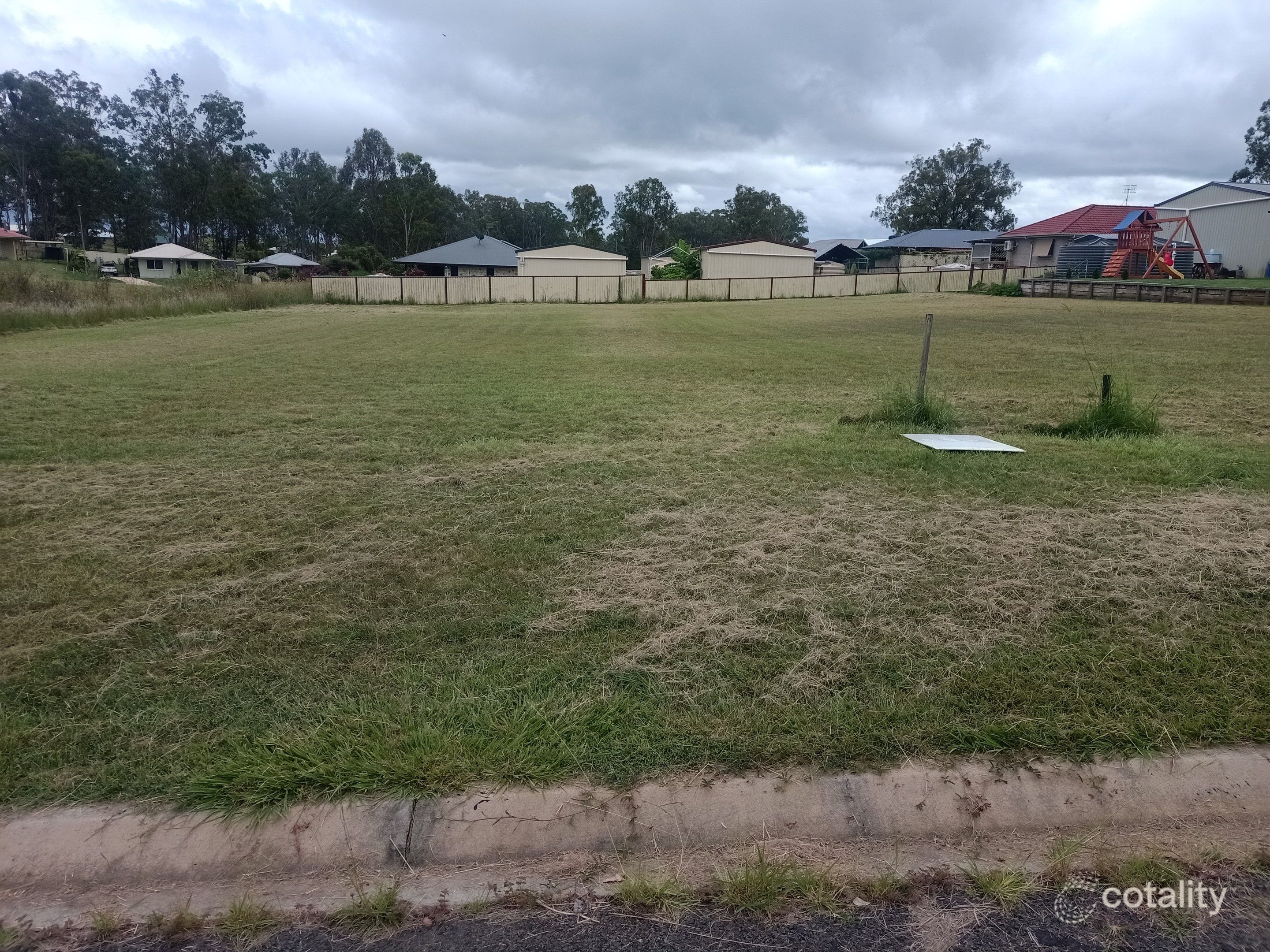 24 Mclucas Cres, Wondai, QLD 4606