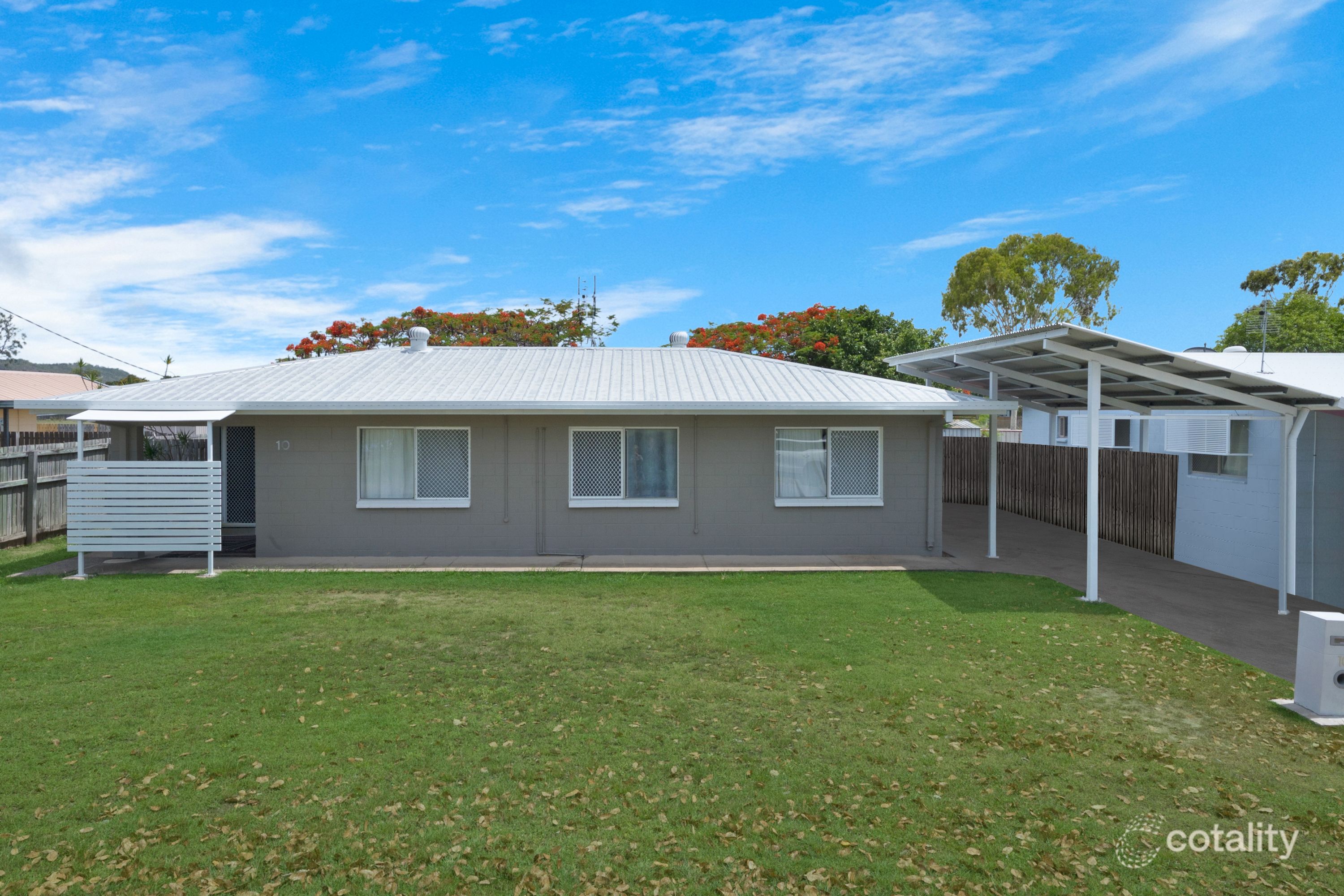 10 Stephanie St, Rasmussen, QLD 4815