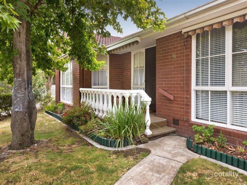 9 Ninevah Cres, Wheelers Hill, VIC 3150