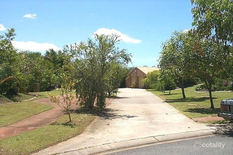 7 Film Cl, Oxenford, QLD 4210