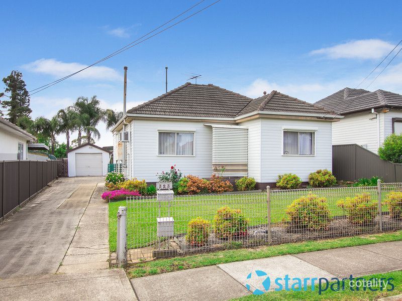 323 Clyde St, South Granville, NSW 2142