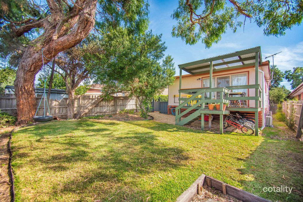 115 Fifth Ave, Rosebud, VIC 3939