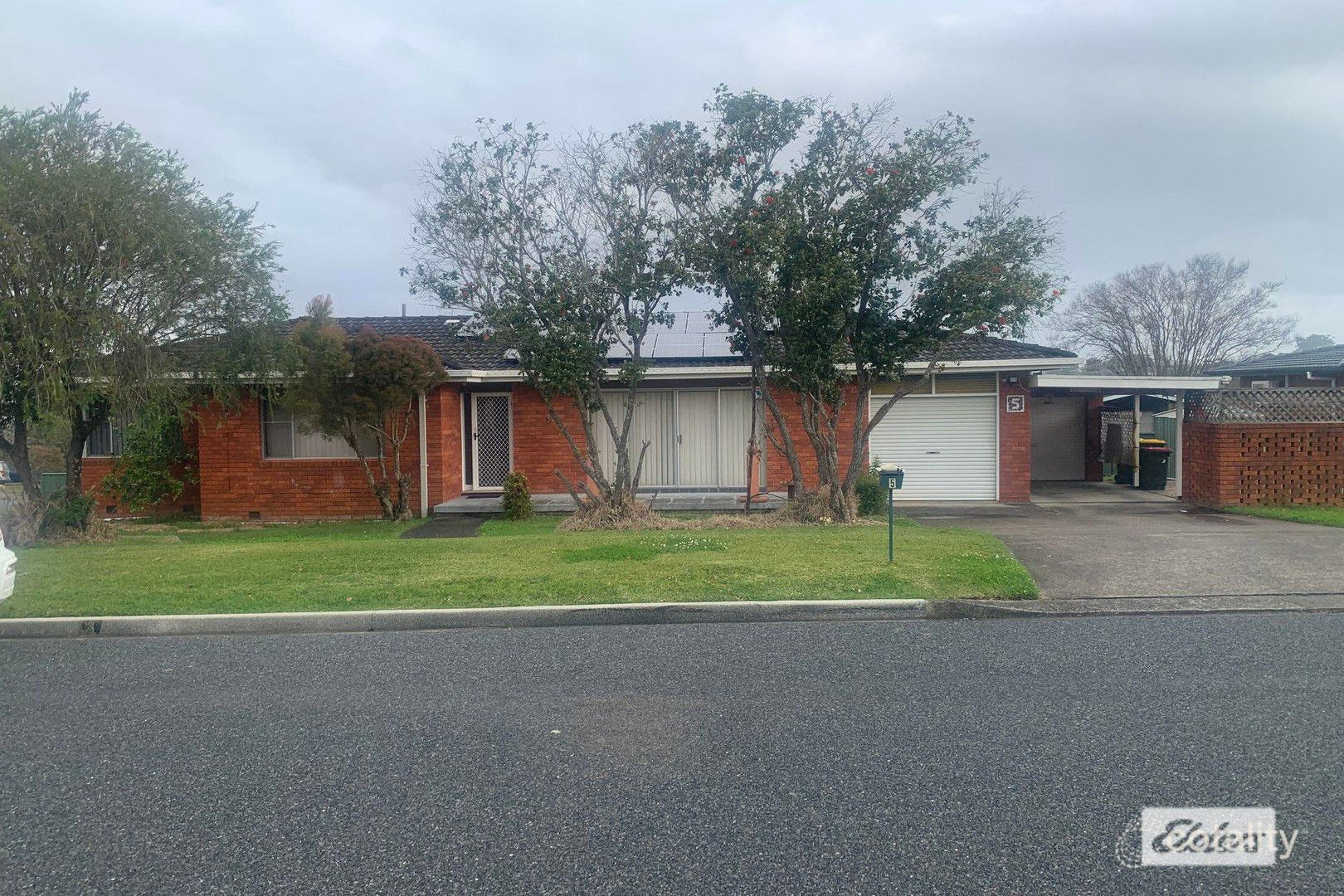 5 Mclennan St, Taree, NSW 2430