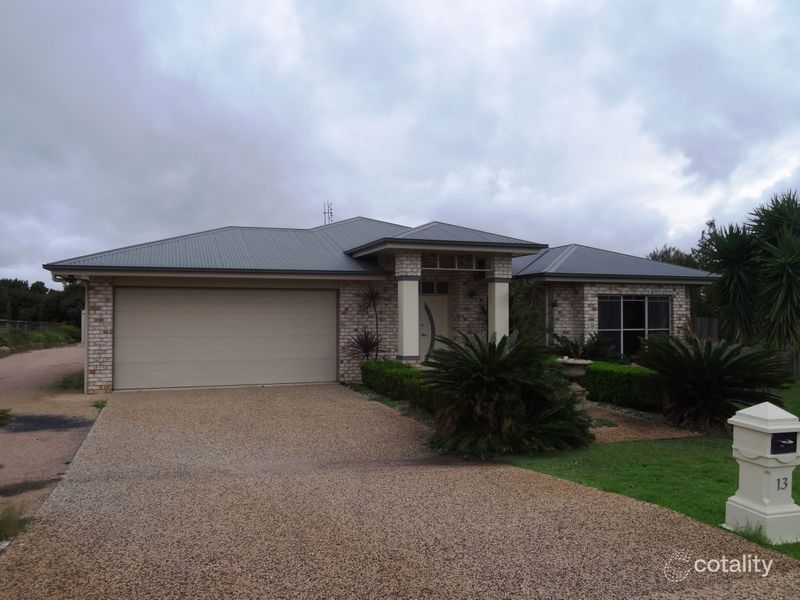 13 Berghofer Dr, Highfields, QLD 4352