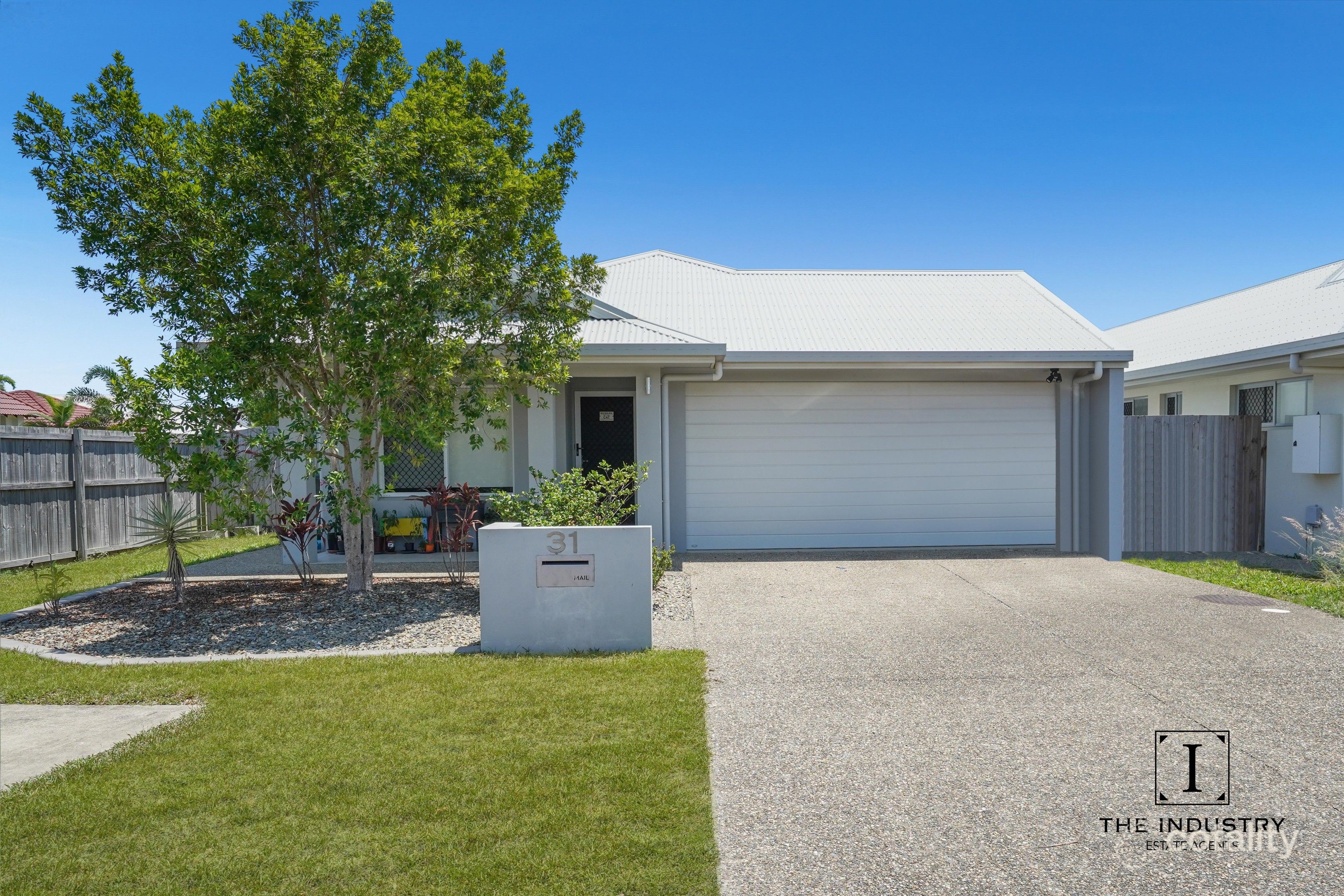 31 Starcke Trl, Smithfield, QLD 4878