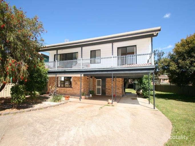 5 Villa Cl, Budgewoi, NSW 2262