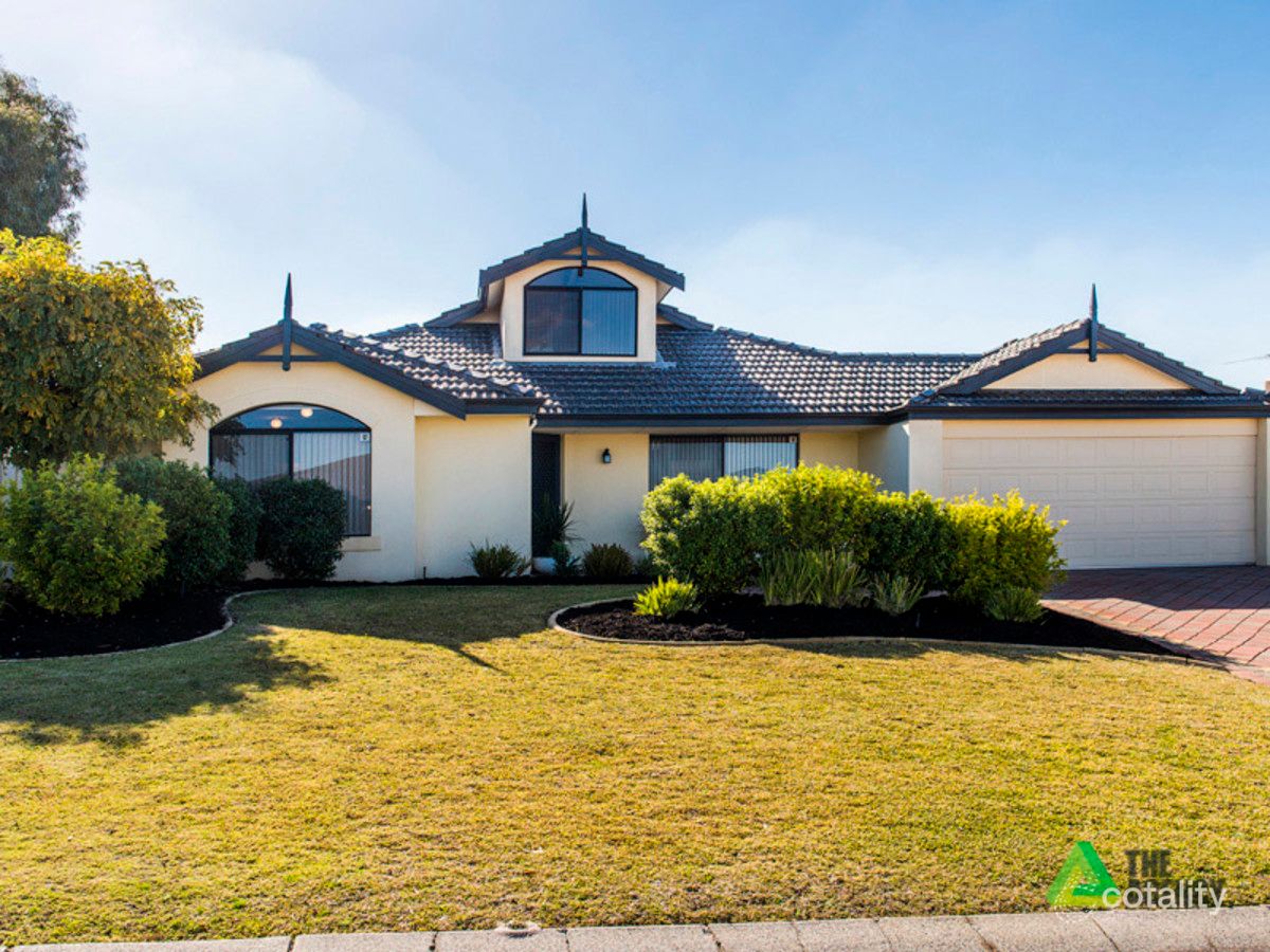 10 Kenworth Pass, Success, WA 6164