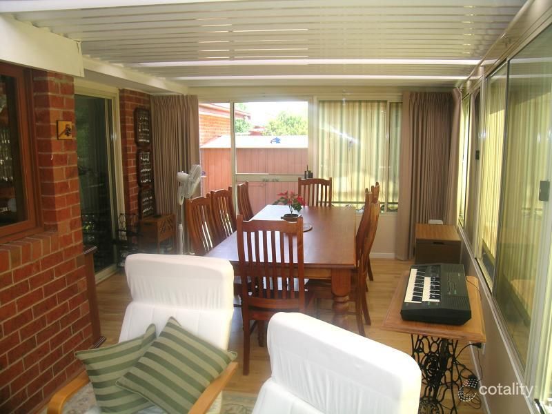 77 Lakesfield Dr, Lysterfield, VIC 3156