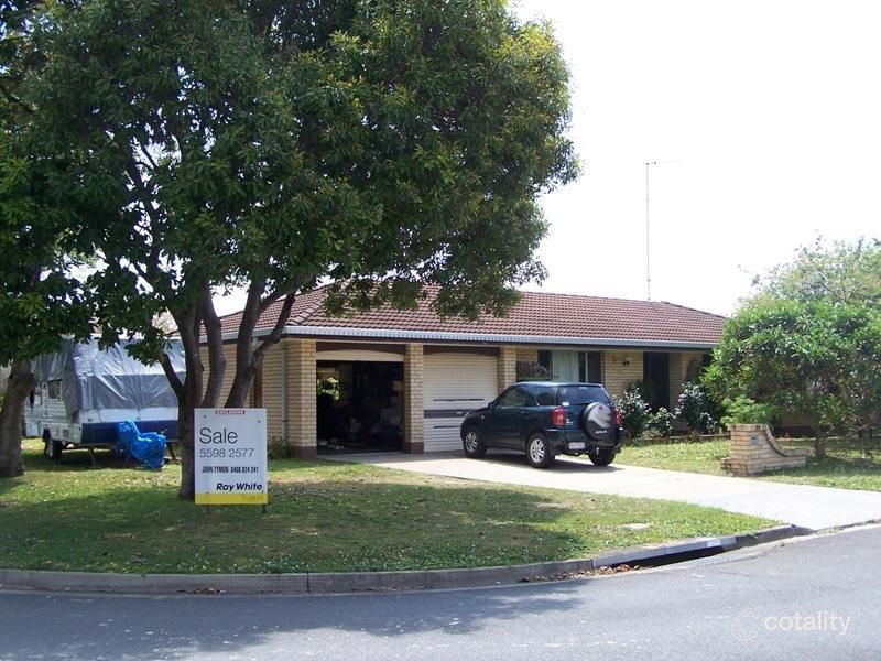 39 Coolibah Dr, Palm Beach, QLD 4221