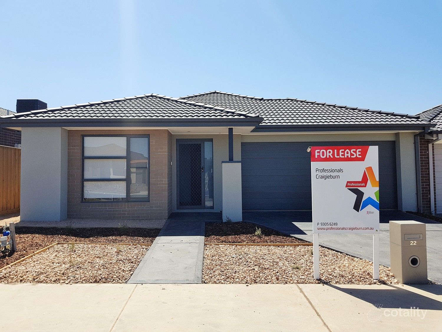 22 Docker Cct, Mickleham, VIC 3064