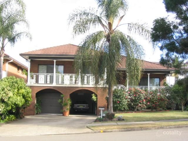 14 Power St, Prairiewood, NSW 2176