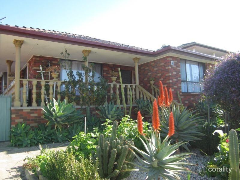 9 Hedgeley Rd, Bell Park, VIC 3215