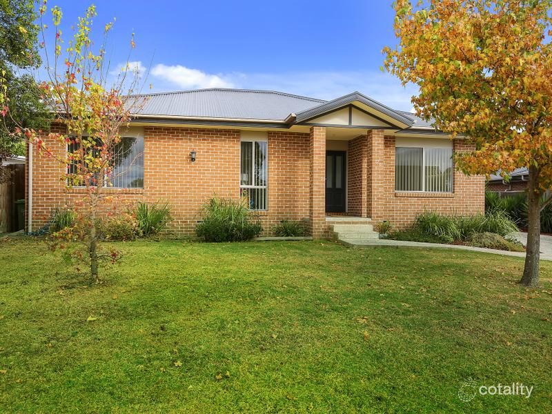 2 Chip Lane, Yarra Glen, VIC 3775