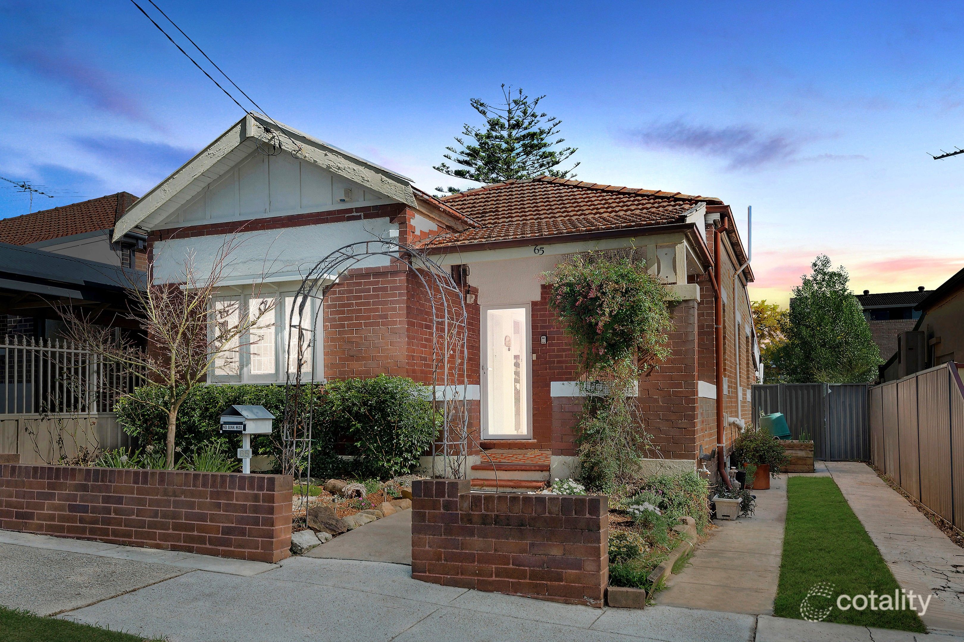 65 Peel St, Belmore, NSW 2192