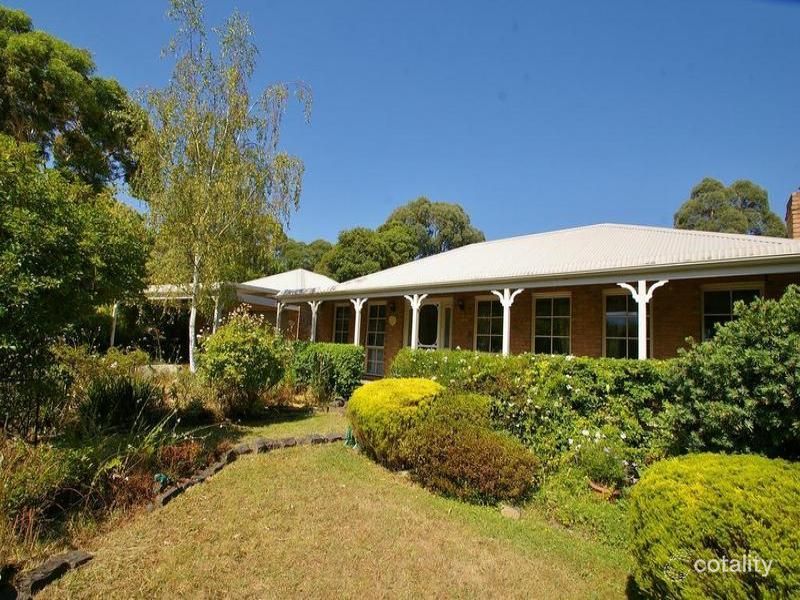 214 Don Rd, Healesville, VIC 3777