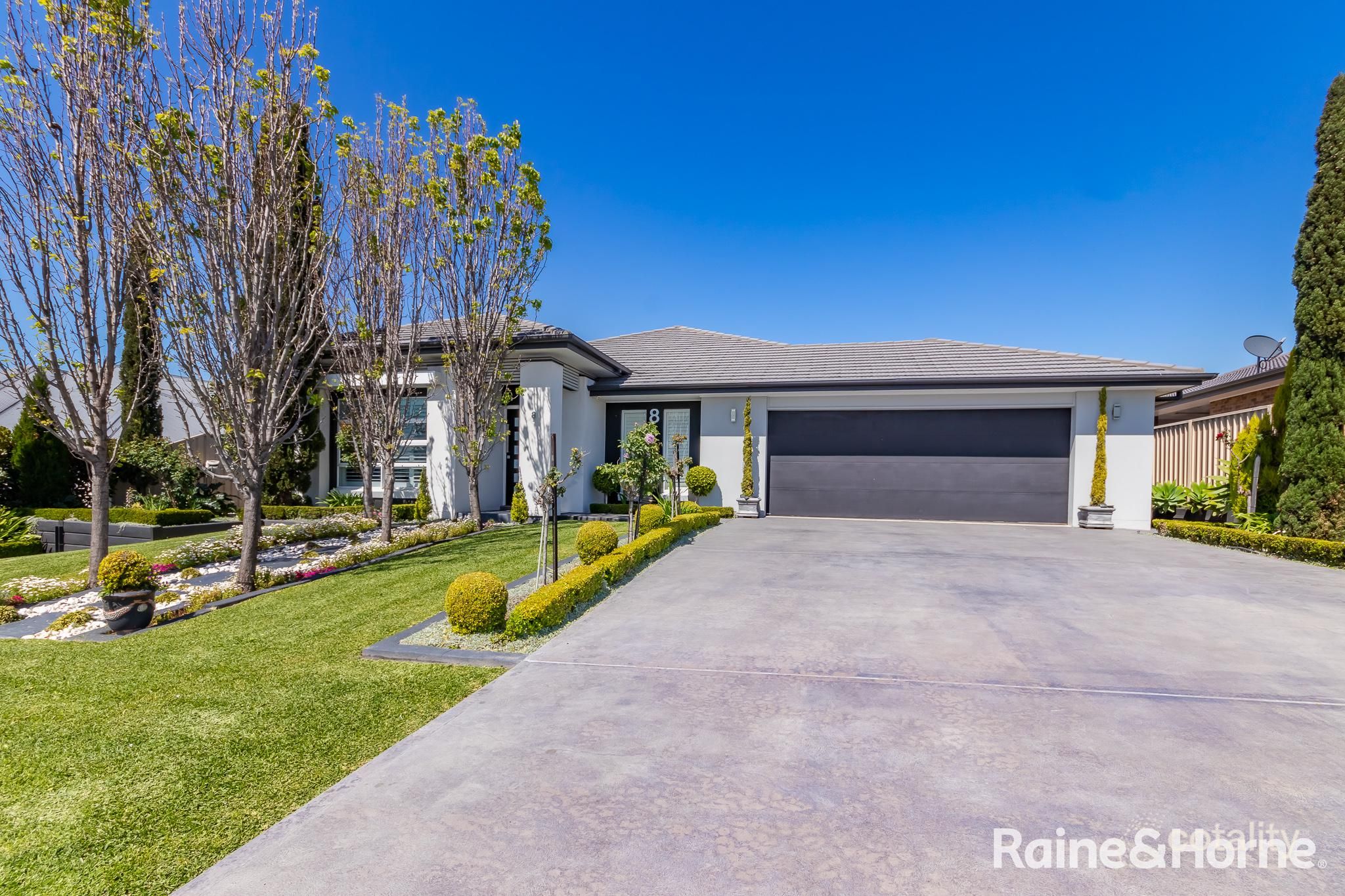 8 Finnegan Cres, Muswellbrook, NSW 2333