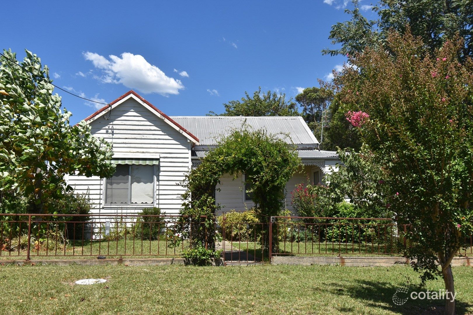 9 Bank St, Cobargo, NSW 2550