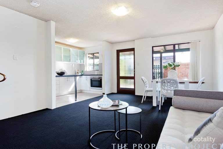 62/390 Hector St, Yokine, WA 6060