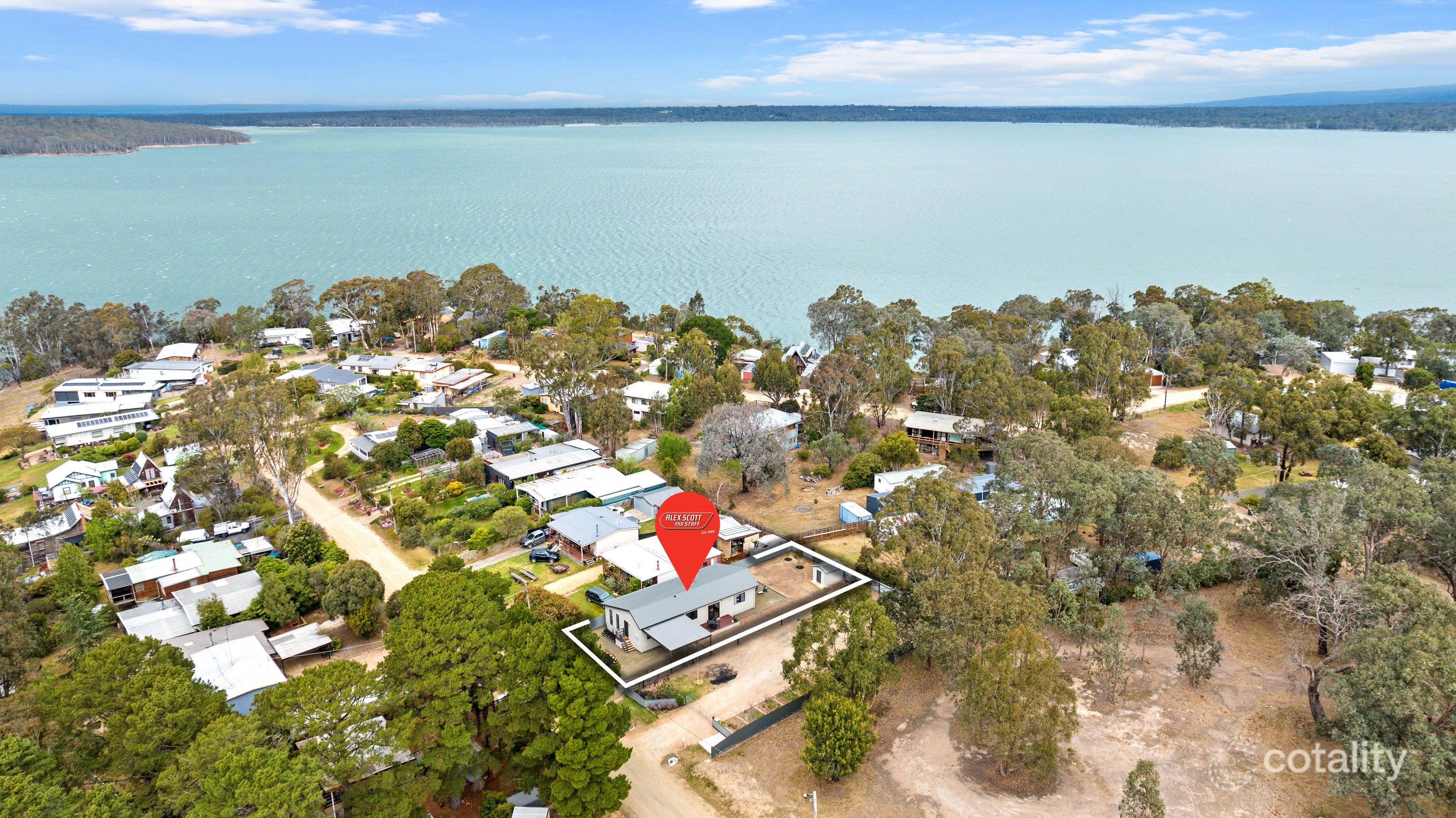 4 Tamboritha Tce, Coongulla, VIC 3860