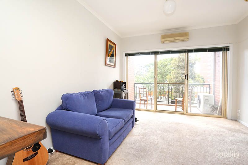 18/25 Barkly St, Carlton, VIC 3053