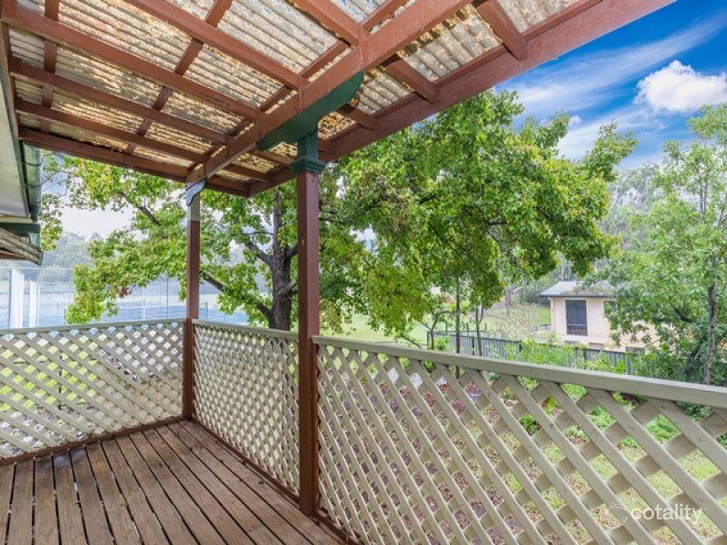 21 Kathleen Ave, Southport, QLD 4215