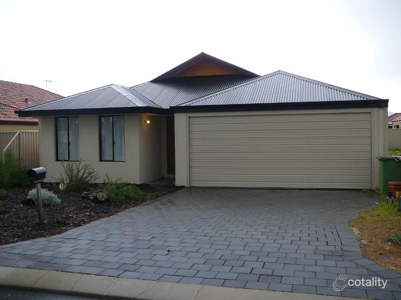 26 Indee Pass, Secret Harbour, WA 6173