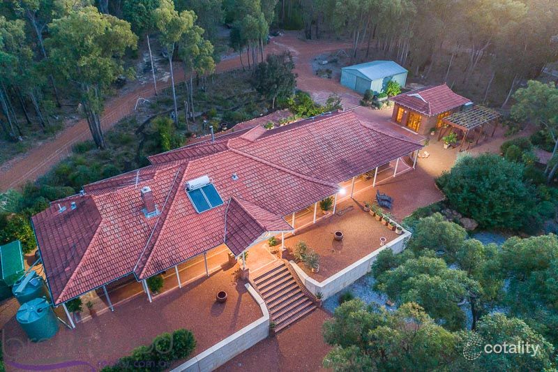 1125 Gill St, Parkerville, WA 6081