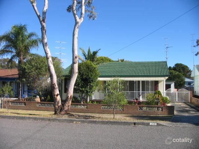 28 Howelston Rd, Gorokan, NSW 2263
