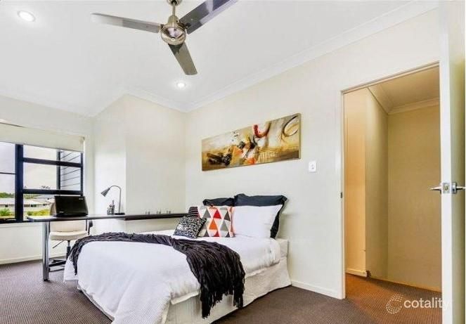 5/4 Mala Ct, Coomera, QLD 4209