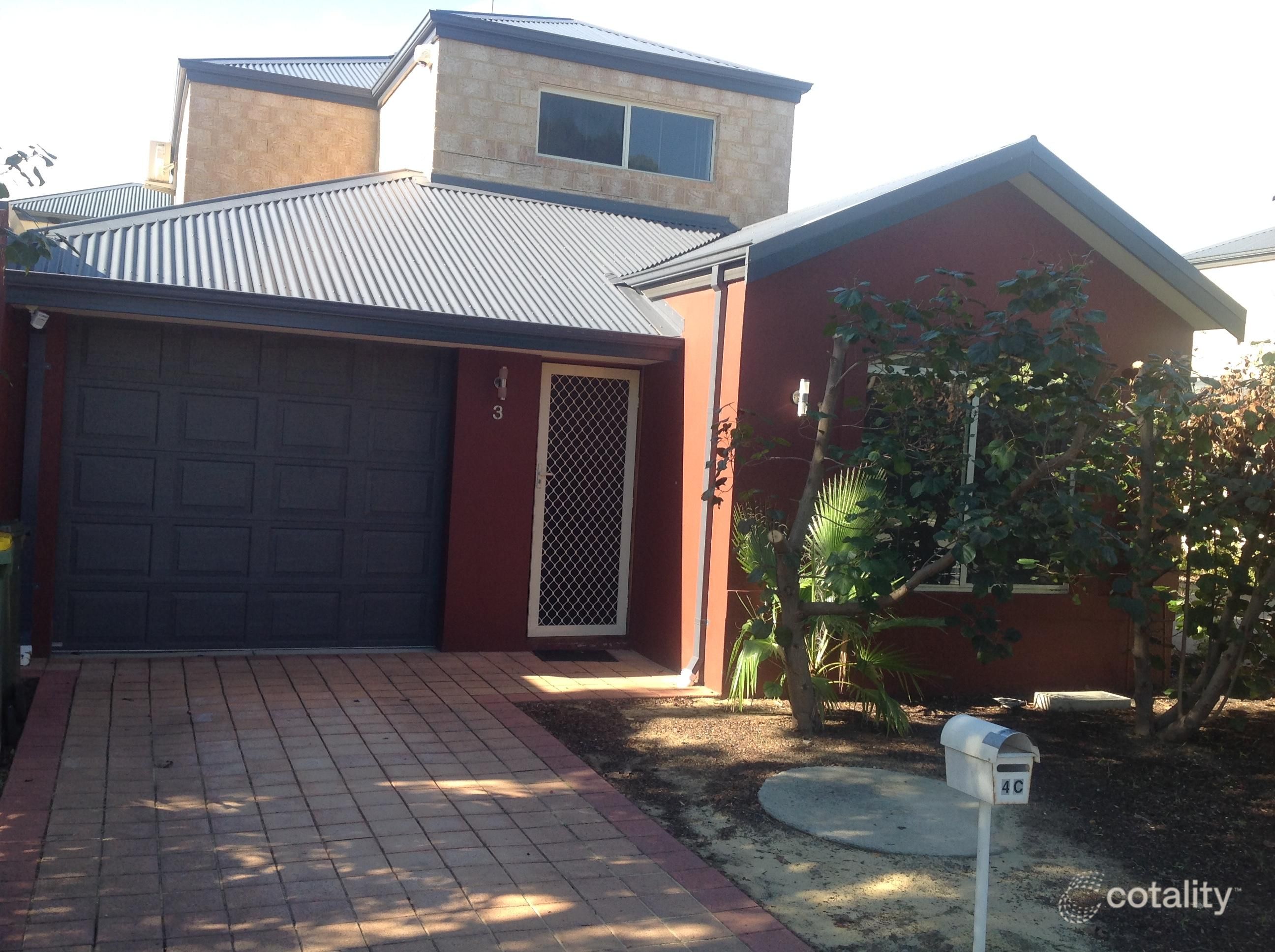 4c Morgan St, Cannington, WA 6107