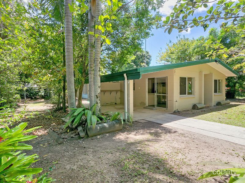 26 Lake Placid Rd, Caravonica, QLD 4878