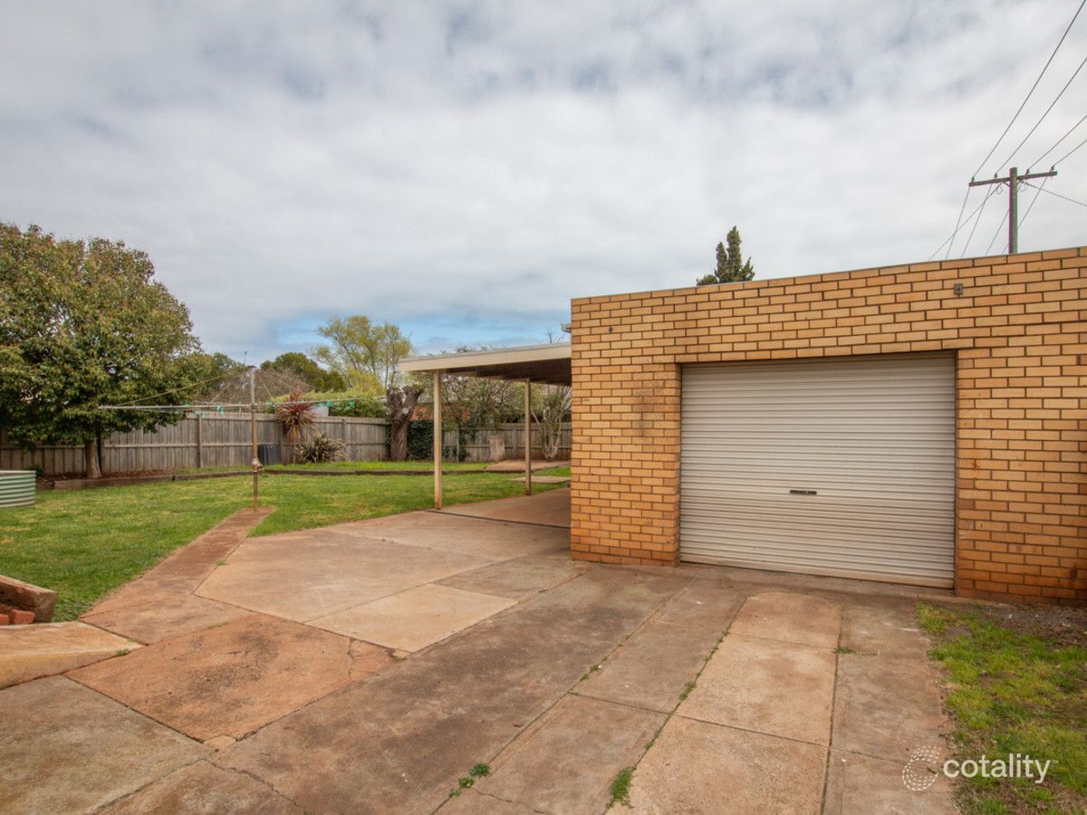 45 Hopetoun Rd, Warrnambool, VIC 3280