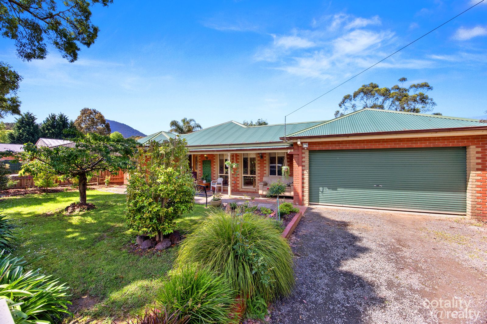 66 Farnham Rd, Healesville, VIC 3777