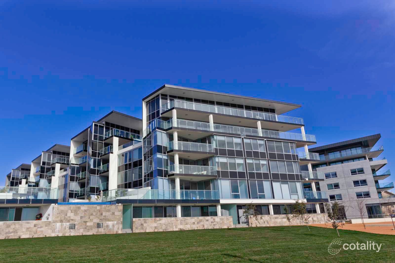 89/11 Trevillian Qy, Kingston, ACT 2604