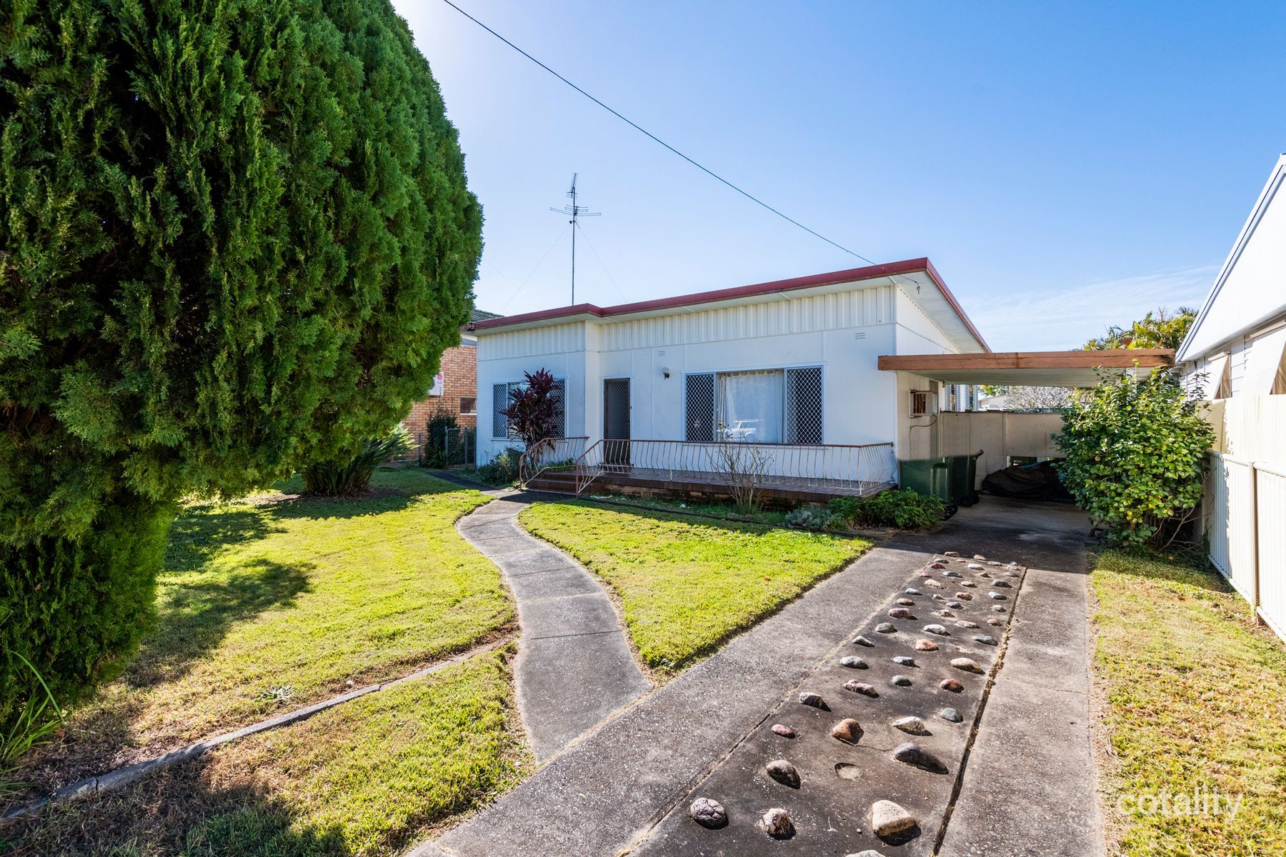 6 Macpherson Cres, Grafton, NSW 2460