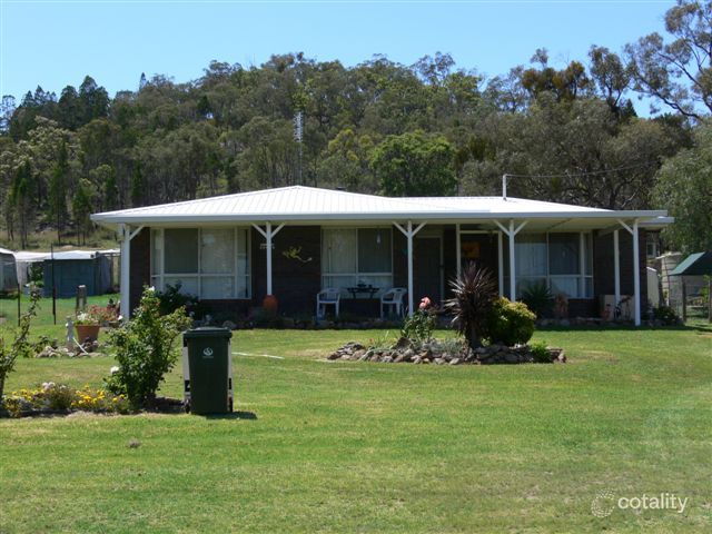 2651 Eukey Rd, Ballandean, QLD 4382