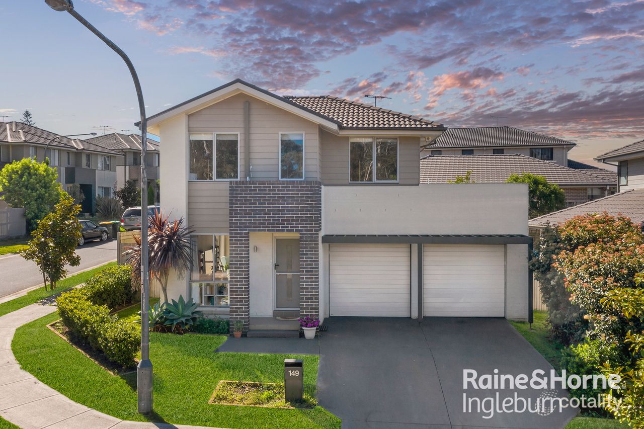 149 Mary Ann Dr, Glenfield, NSW 2167