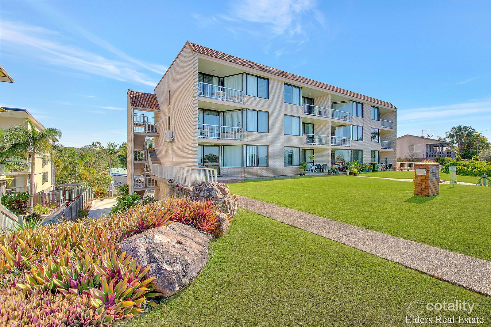 3/92-94 Scenic Hwy, Lammermoor, QLD 4703