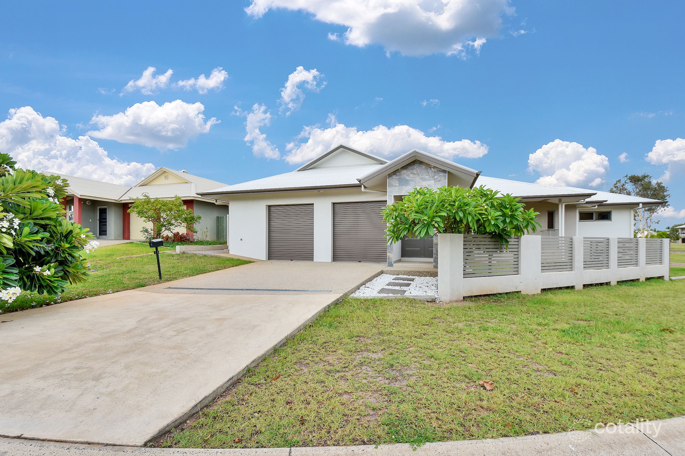 2/16 Gakkingga St, Lyons, NT 0810