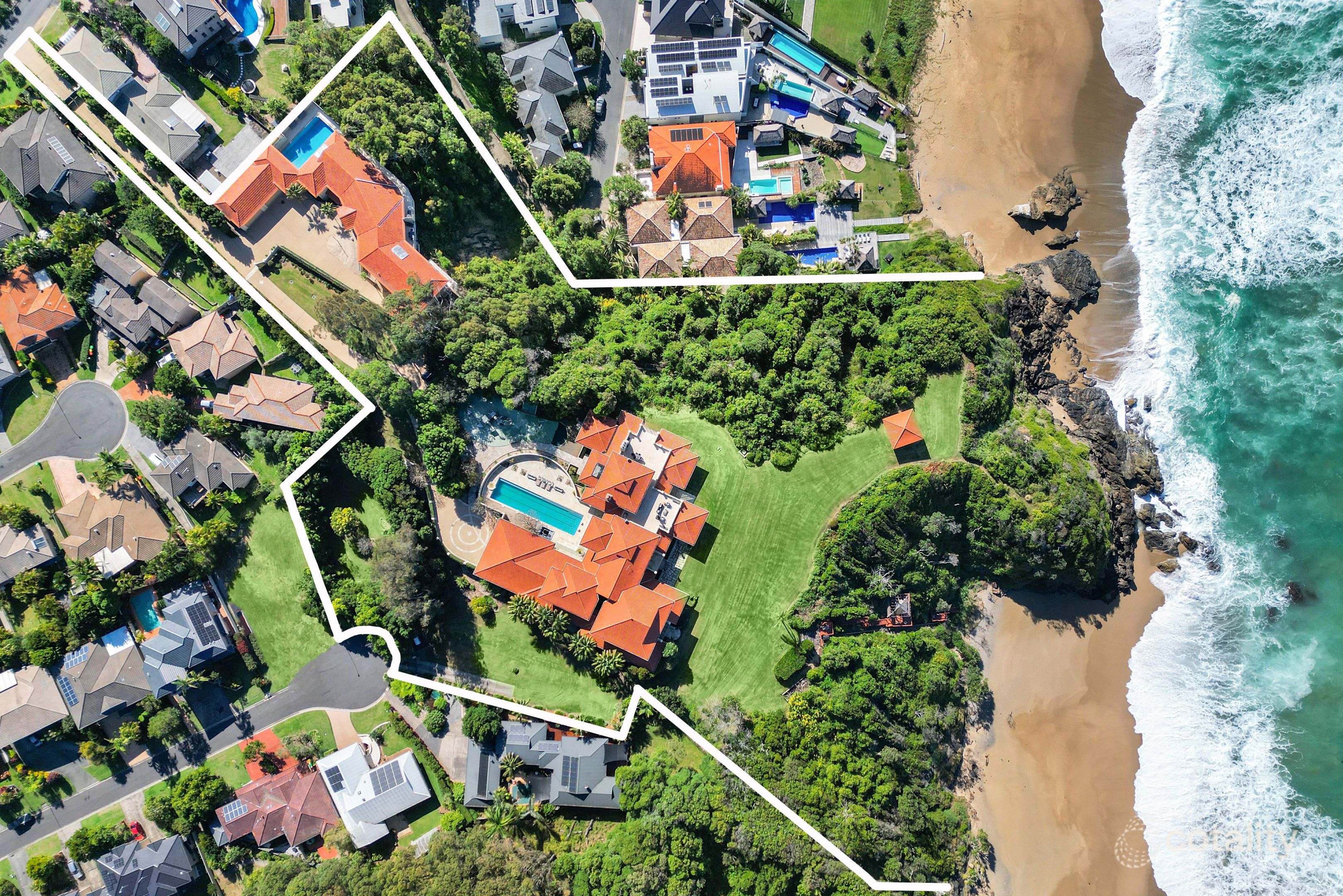 42 Coachmans Cl, Sapphire Beach, NSW 2450