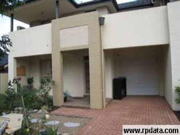 60 Roth St, Casula, NSW 2170
