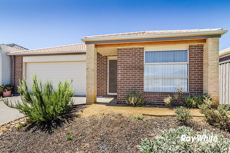 90 Silverwattle Dr, Lyndhurst, VIC 3975