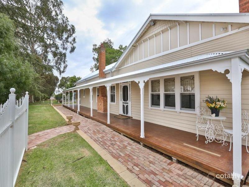 70 Koorlong Ave, Nichols Point, VIC 3501