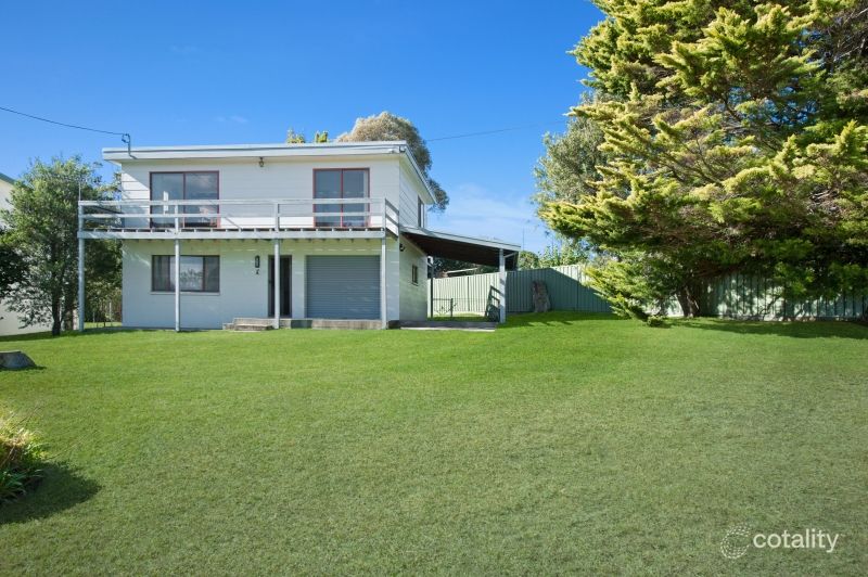 18 Woodlawn Ave, Burrill Lake, NSW 2539