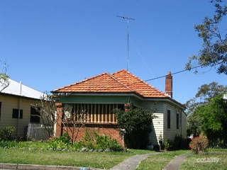 15 Floraville Rd, Belmont North, NSW 2280