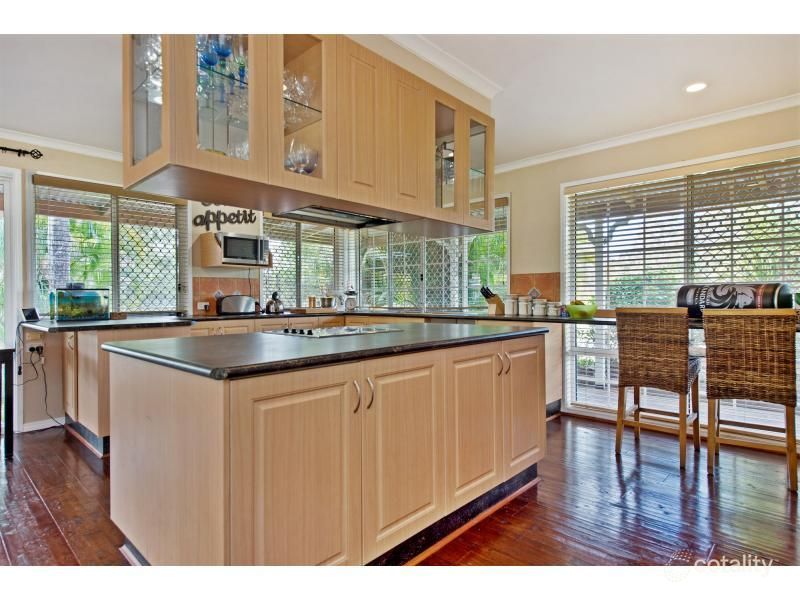 2 Hennie Cres, Ormeau, QLD 4208