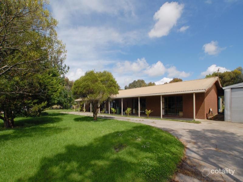 52 Railway Rd, Tyabb, VIC 3913