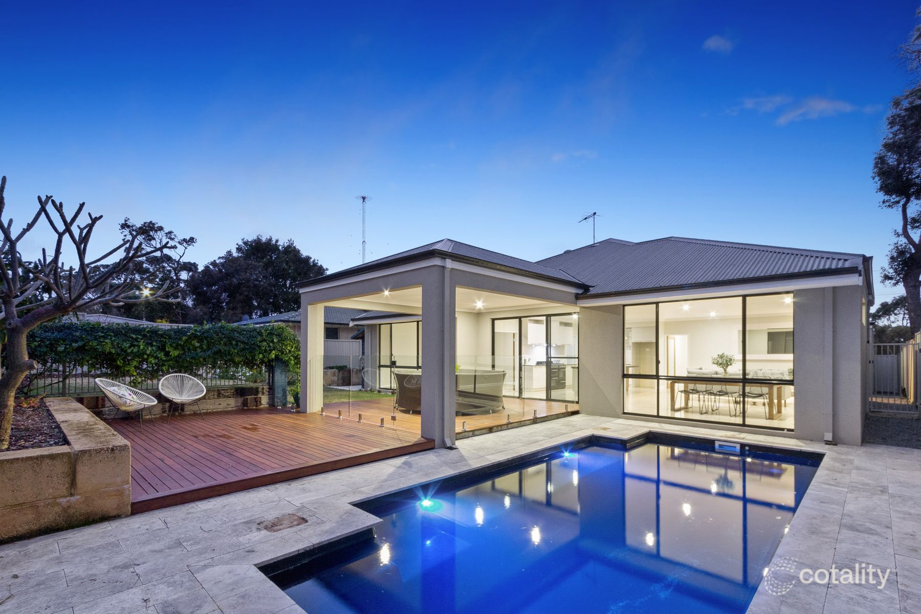 19 Lennox Pl, Hamersley, WA 6022